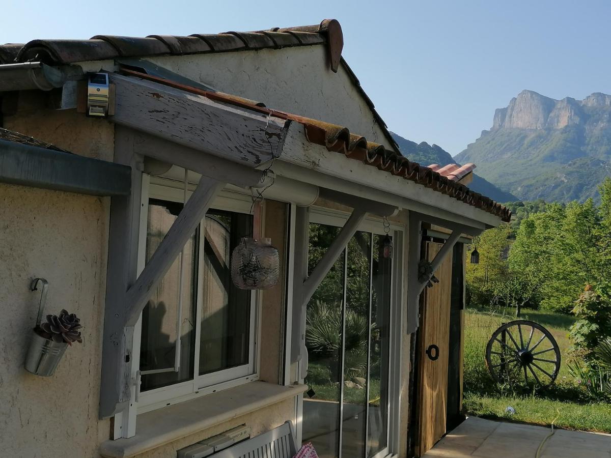 Chambre Double "Le Pecher" Saillans Saillans  ภายนอก รูปภาพ