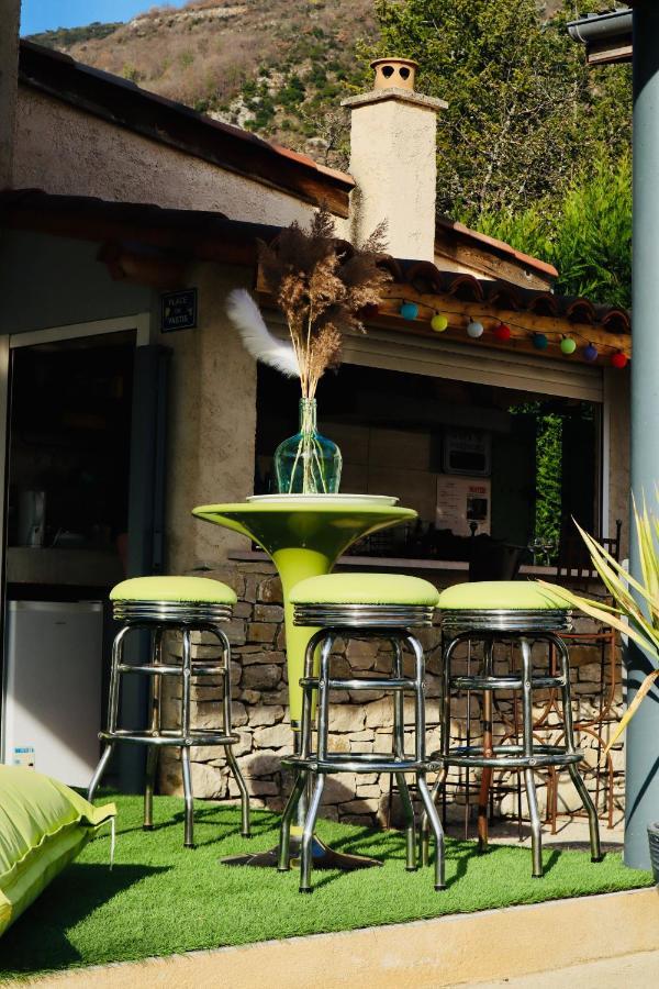 Chambre Double "Le Pecher" Saillans Saillans  ภายนอก รูปภาพ